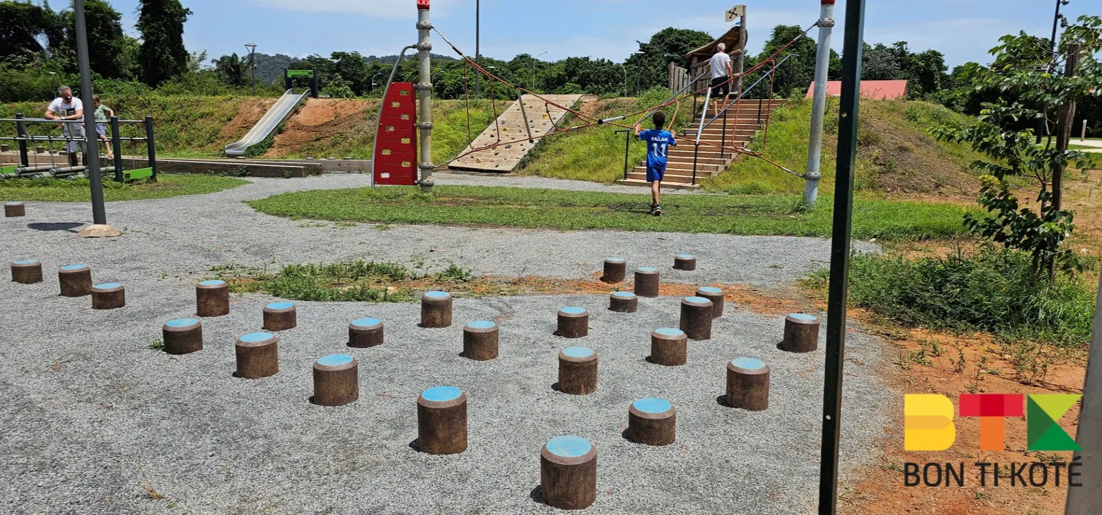 La Nouvelle Place Publique de Rémire-Montjoly : Un Bon Plan Touristique pour une Sortie en Famille en Guyane, Remire-Montjoly — photo 1