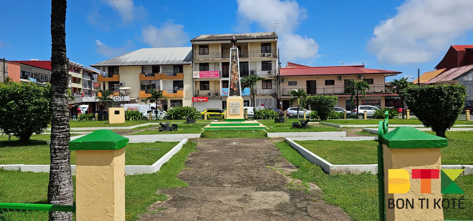 La Place du Coq de Cayenne : Lieu de mémoire, Cayenne — photo 2