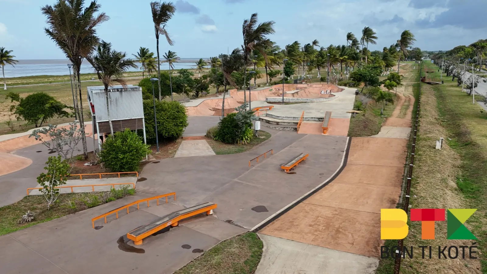 La Plage de la Cocoteraie à Kourou, Kourou — photo 2