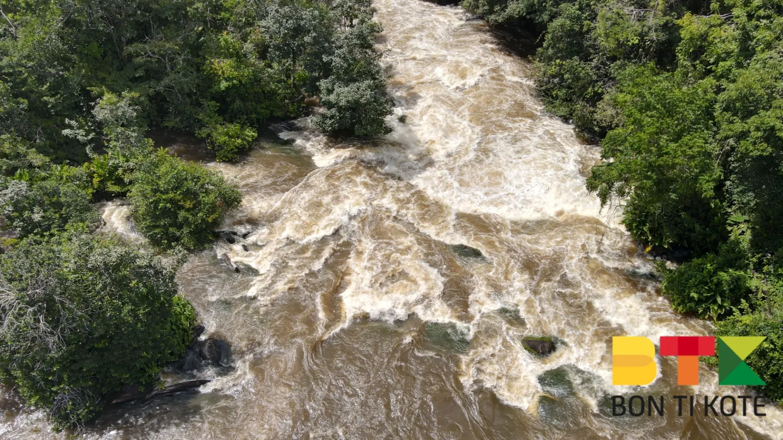 le Saut Grand Canori, le plus grand de Guyane, Régina — photo 4