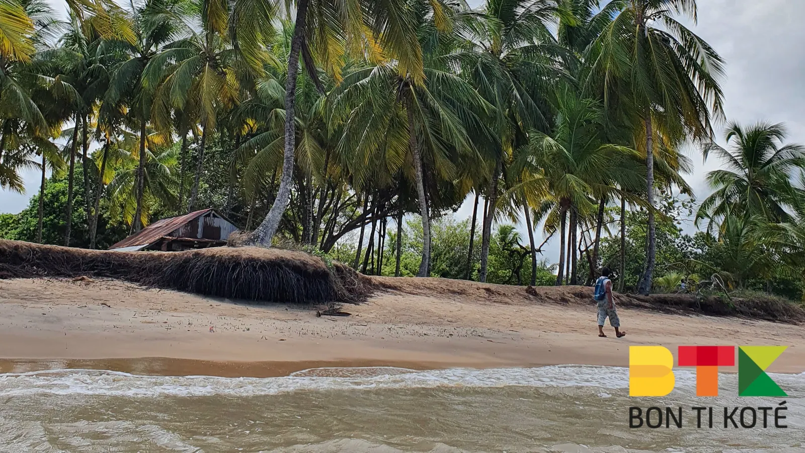 Plage des Hattes, capitale des Luths, Awala-Yalimapo — photo 4
