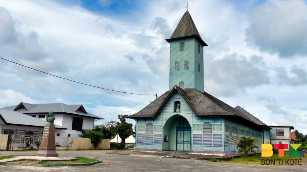 Église Saint Joseph De Mana Btk